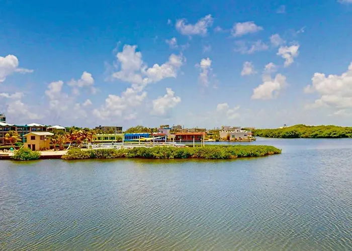 19 At Mara Laguna Villa *
